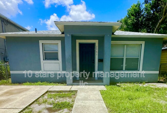 Building Photo - 2961 Freemont Terrace S