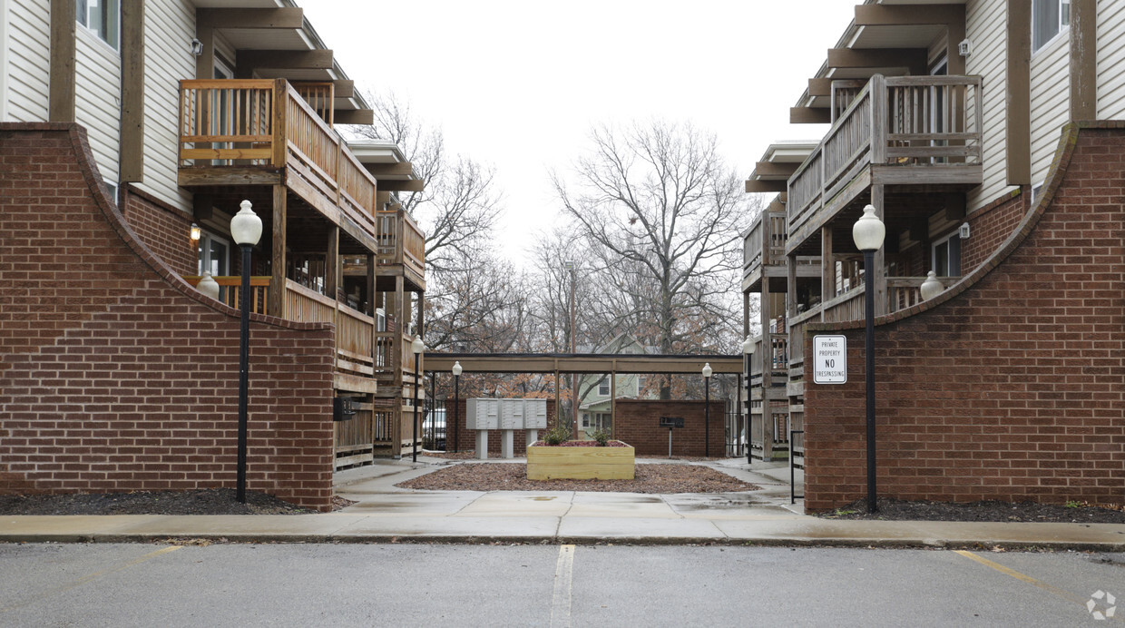 Foto principal - Glen Oak Apartments