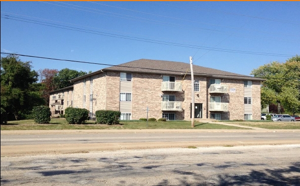 Building - 324-330 Wigwam Hollow Rd