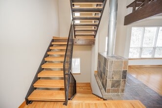 Building Photo - 228 Willard St