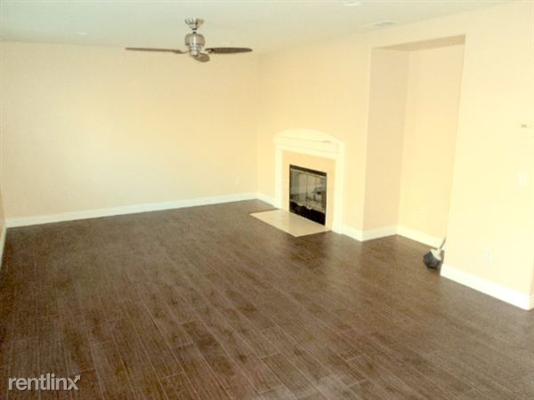Building Photo - 4384 Stone Mountain Dr