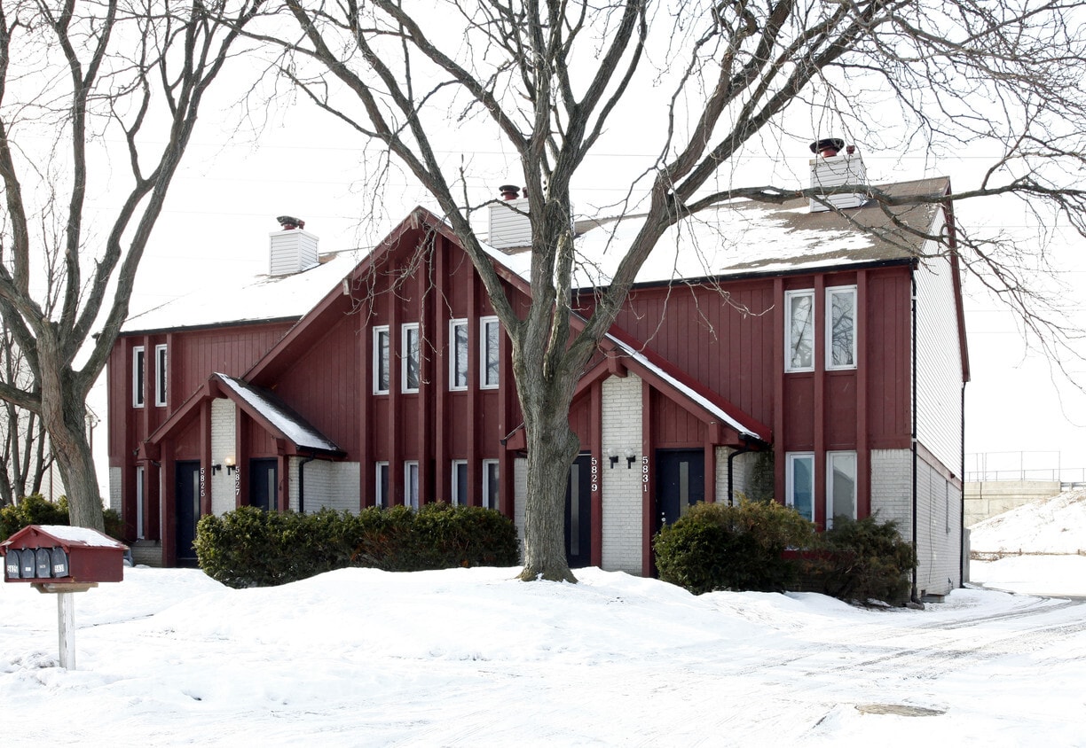 Building Photo - 5825 Ryewyck Dr
