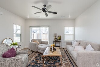 Building Photo - 8916 Cambria Cir Building Photo - 8916 Cambria Cir