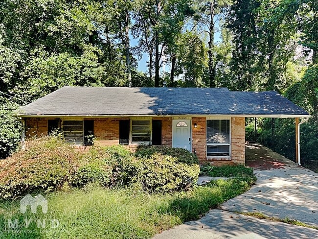 Building Photo - 502 Fairlane Cir NW