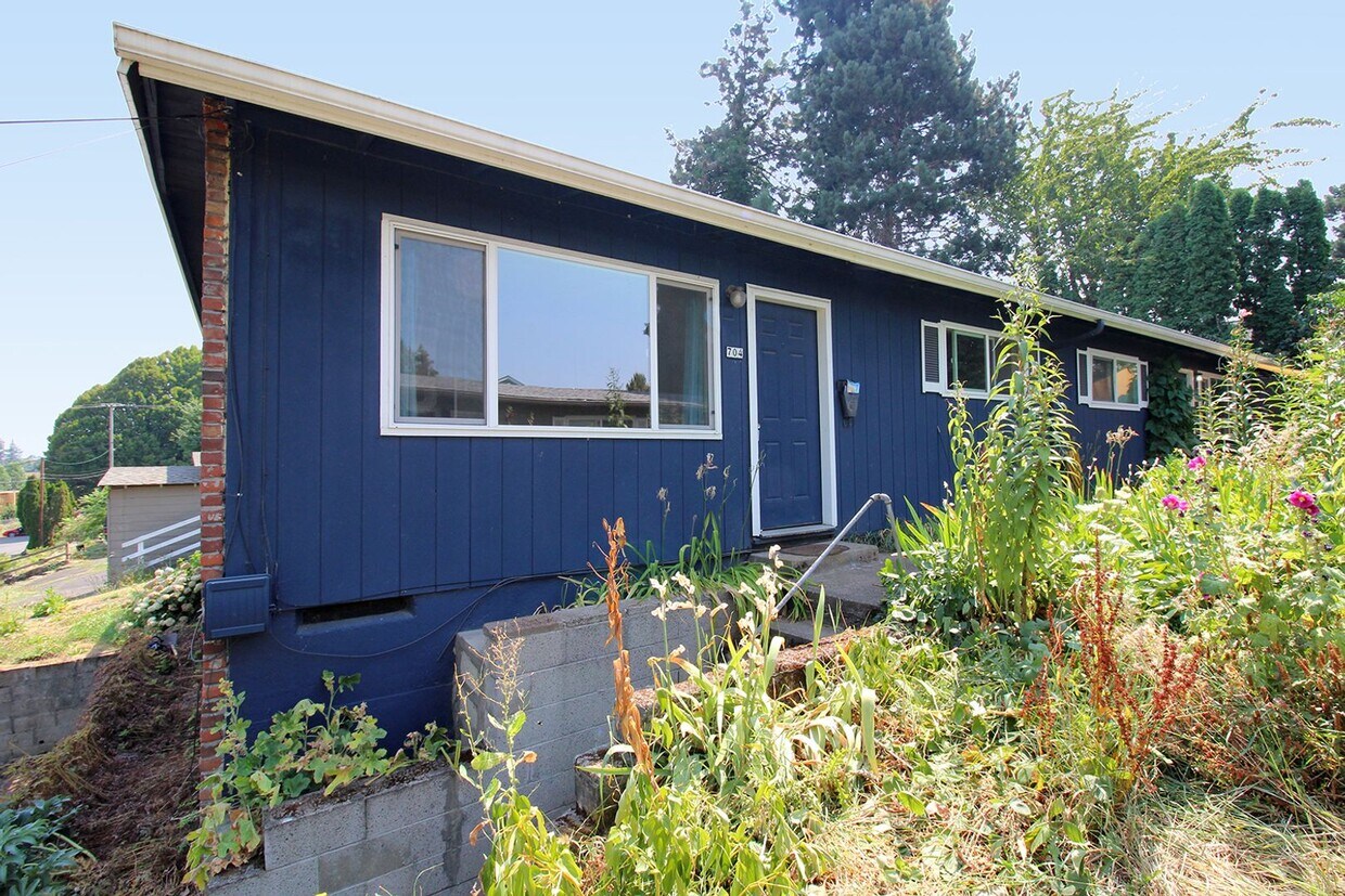 Foto principal - 706-706 N Watts St
