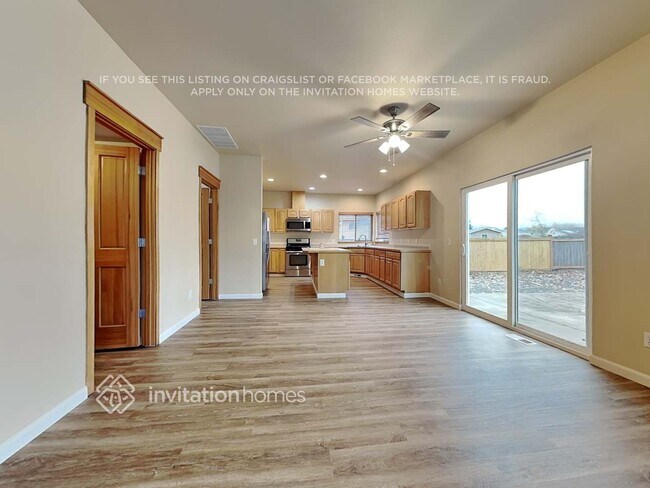 Foto del edificio - 1104 Williams St NW