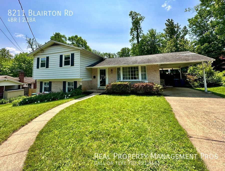 Updated FOUR bedroom home in the heart of House Rental in West