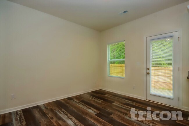 Building Photo - 109 Sunwood Ct