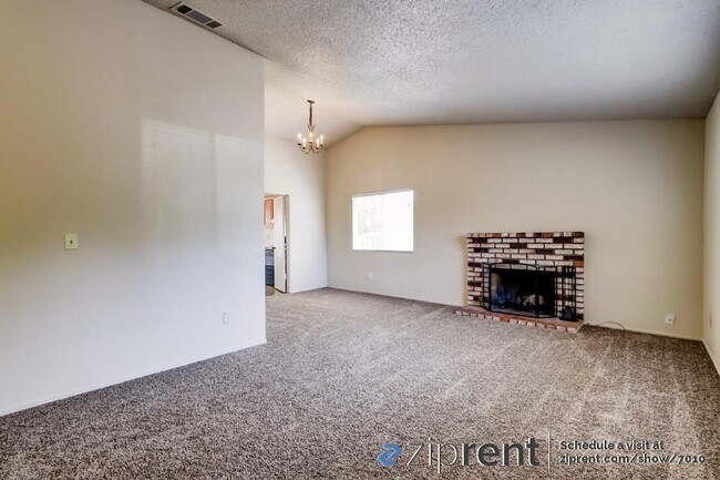 Building Photo - 524 Wigeon Way