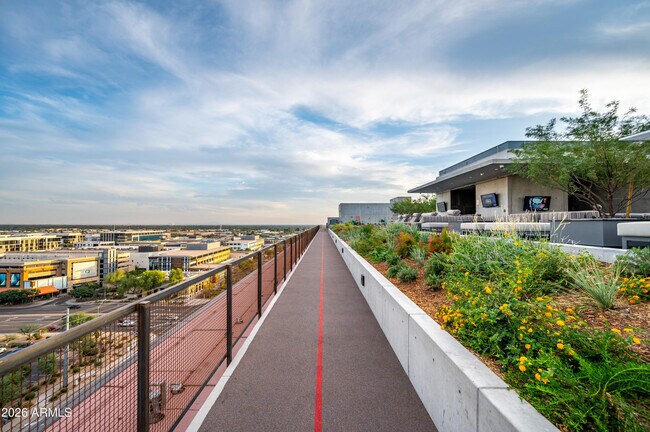 Foto del edificio - 7180 E Kierland Blvd