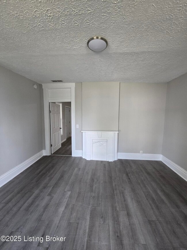 Building Photo - 1542 Garland Ave