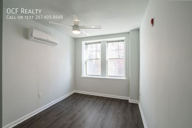 Building Photo - Three Bedroom Nicetown Apartment