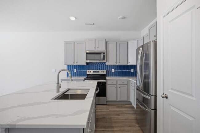 Foto del edificio - 6668 Lemon Ln