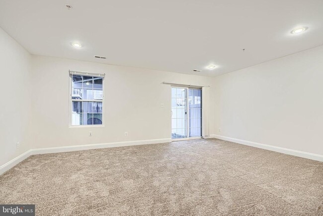 Building Photo - 1309 Spindrift Rd