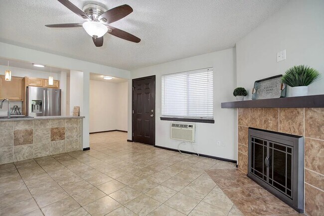 Foto del edificio - 14590 E 2nd Ave