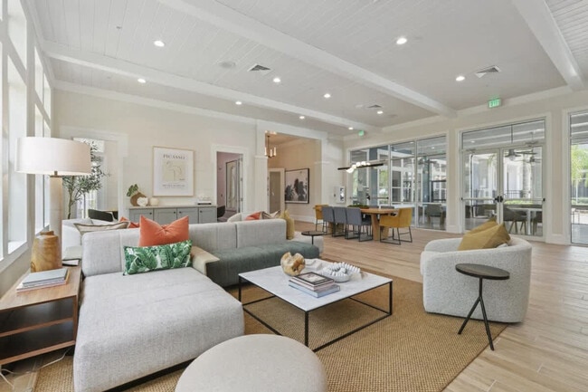 Foto del edificio - 1740 Bearberry Cir