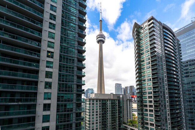 Building Photo - 19 York St