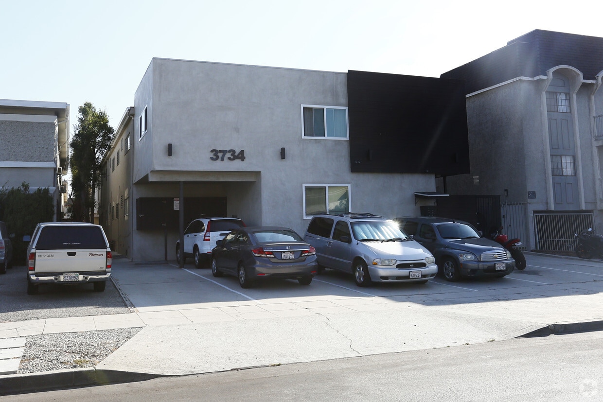 Primary Photo - Vinton Apartments