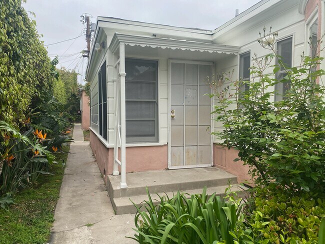 Main Entrance to Rear Unit - 2049 S Holt Ave