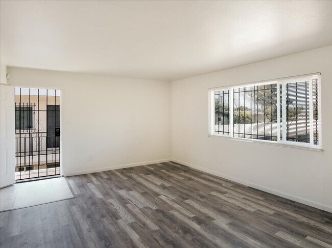 Foto del edificio - 2901 Octavia St