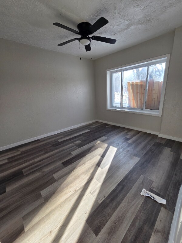 Foto del edificio - 15220 Saranac Rd