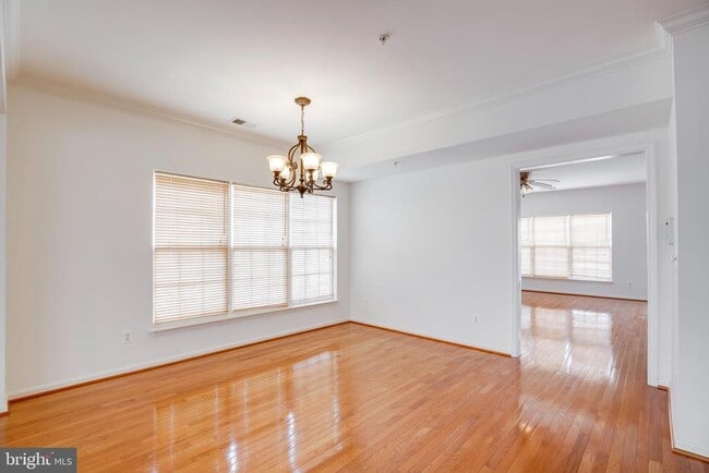 Building Photo - 42670 Hollyhock Terrace