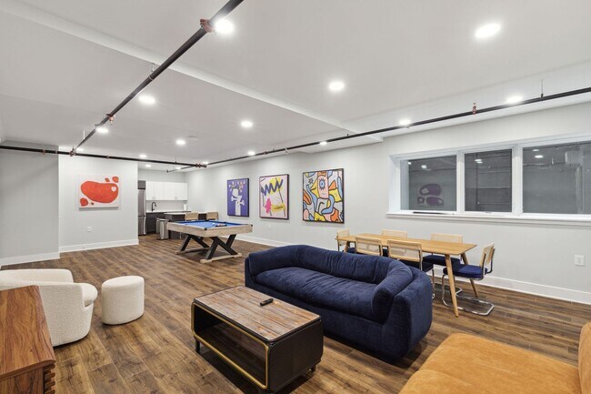 Interior Photo - 1701 Federal - Olo