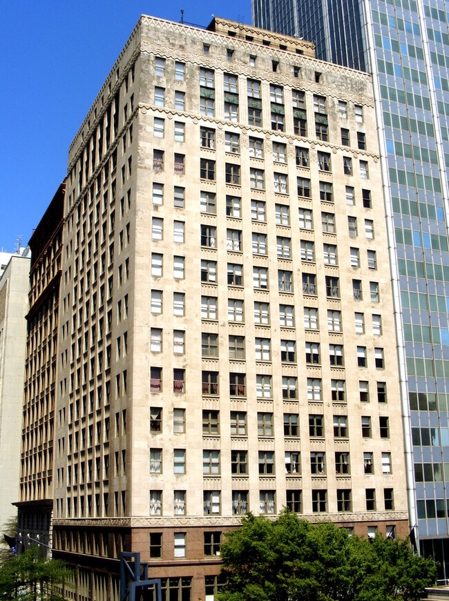 Building Photo - William Oliver Building
