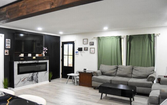 Foto del edificio - 3/2 in Anniston, Alabama!