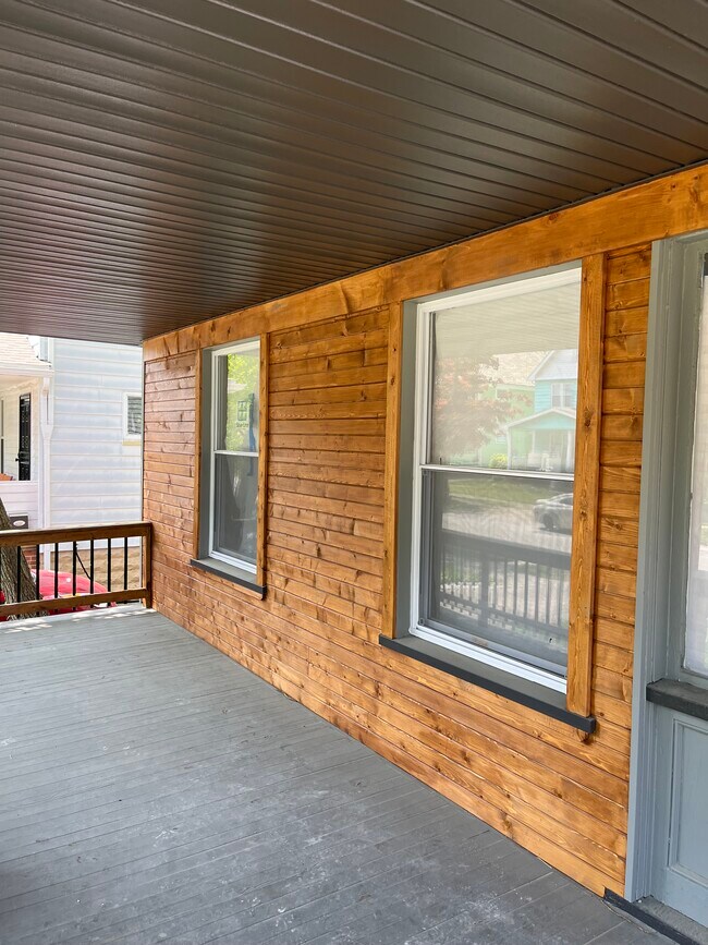 2614 E 124th St Unit 1, Cleveland, OH 44120 Apartments in Cleveland