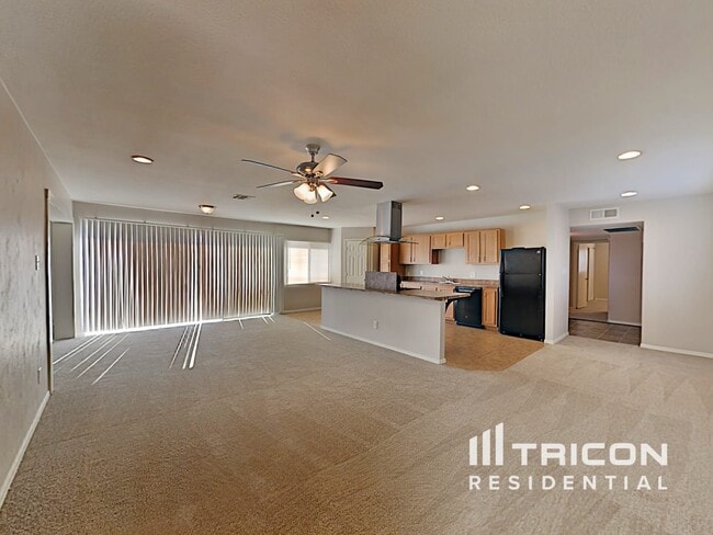 Foto del edificio - 13129 N 21st Dr