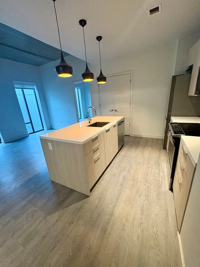 Interior Photo - Baumhaus Apartments