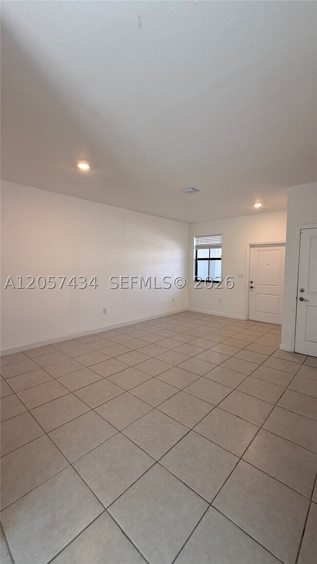 Foto del edificio - 24580 SW 119th Ct