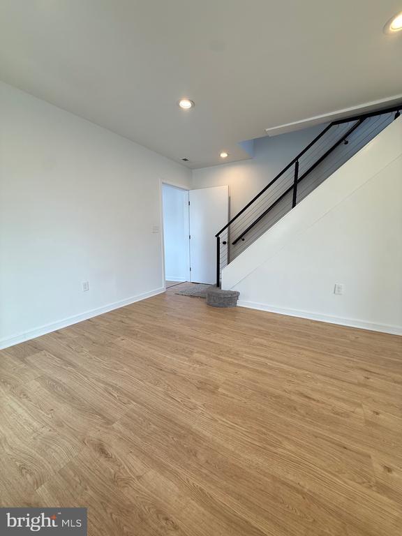 Foto del edificio - 2125 Oakland Rd