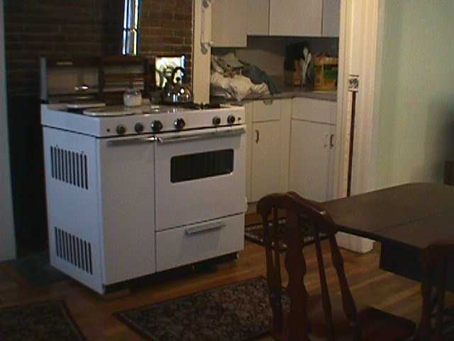 OTHER VIEW OF KITCHEN - 27 Bond St