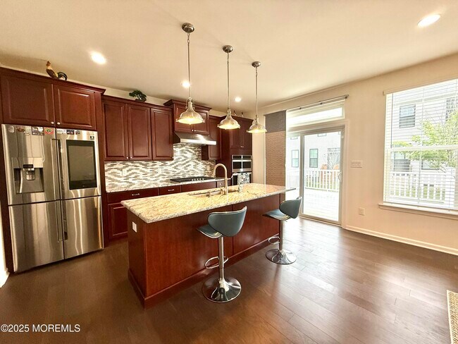 Building Photo - 2 Wisteria Ct
