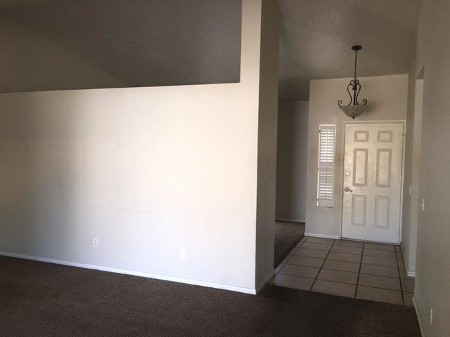 Building Photo - 13358 Crystal Ct