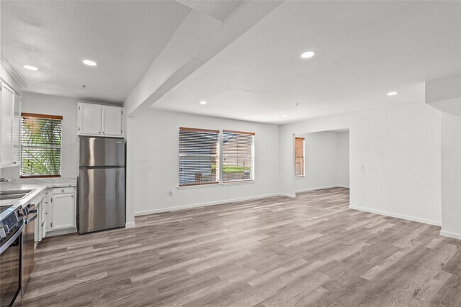 Foto del edificio - 8100 Seawall Blvd