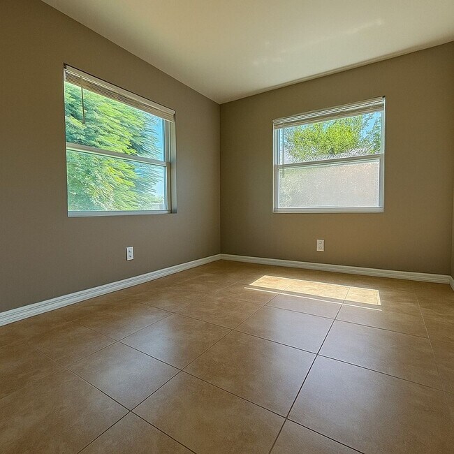 Foto del edificio - 5440/5444 Eleventh Ave