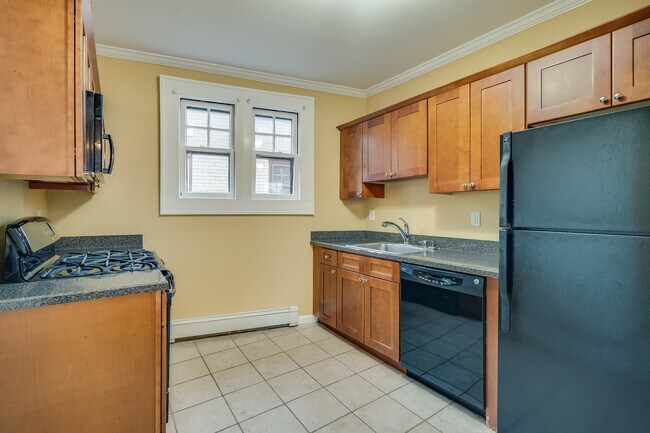 Cocina - The Clarendon Apartments of West Hartford!