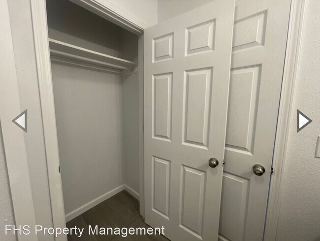 Building Photo - 2 br, 2 bath House - 1212 N Viola Unit 105