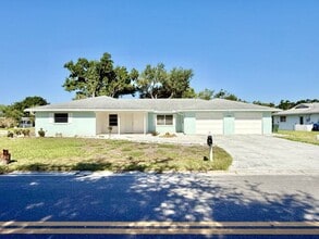 Building Photo - 4440 Maceachen Blvd