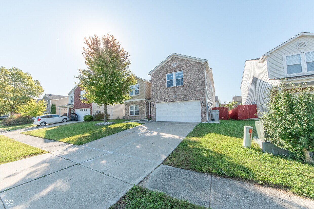 Foto principal - 2977 Sentiment Ln