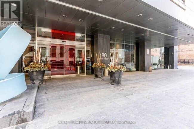 Photo du bâtiment - 80 John St