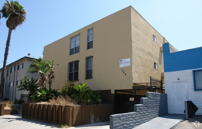 Building Photo - 984 S Westmoreland Ave
