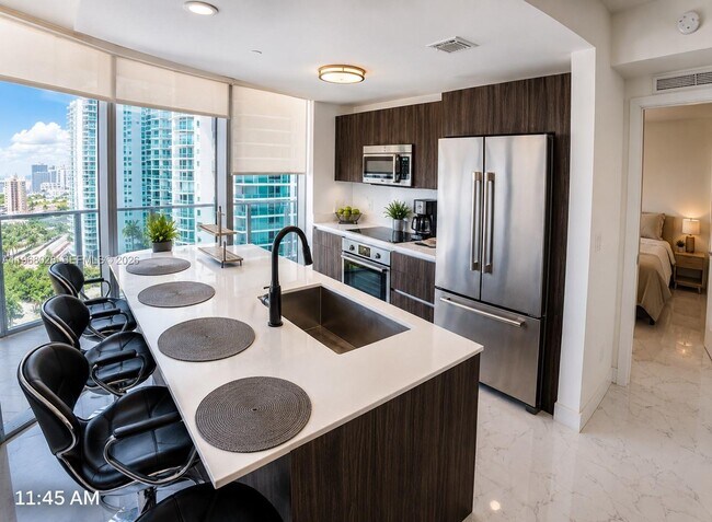 Foto del edificio - 488 NE 18th St