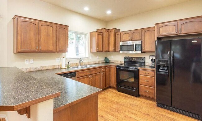 Building Photo - Spacious 4-Bedroom Home in Coeur d’Alene