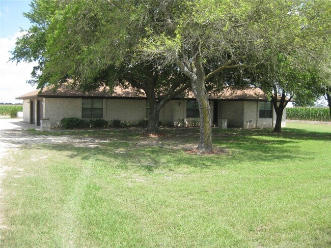 Foto del edificio - 15405 Fuchs Grove Rd