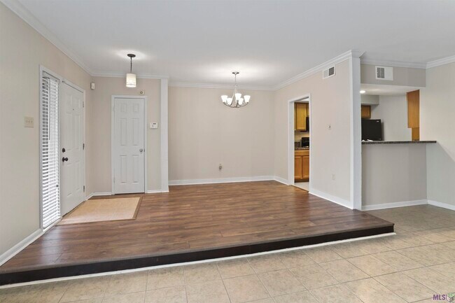 Foto del edificio - 8155 Jefferson Hwy