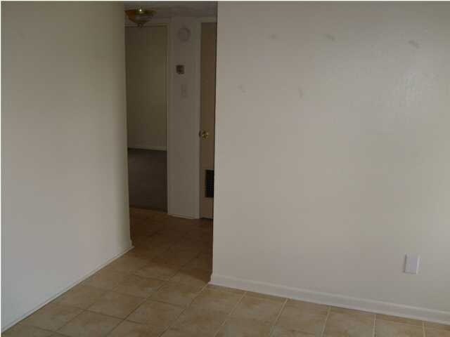 Foto del edificio - 405 W Laurel Ave